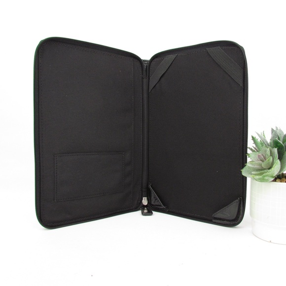 Coach Signature Tablet E-Reader Case - Picture 5 of 5